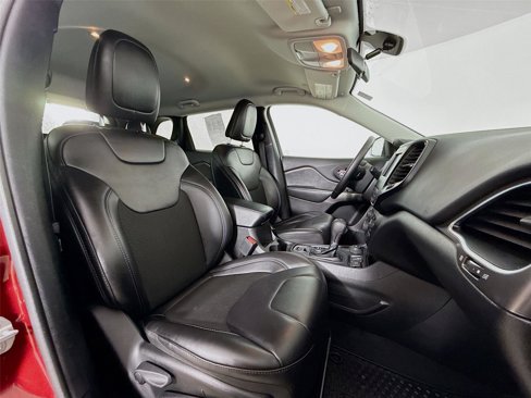 Used 2020 Jeep Cherokee Latitude Plus w/ Cold Weather Group image 26