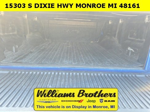 Used 2016 Ford F150 XLT w/ Equipment Group 302A Luxury image 8