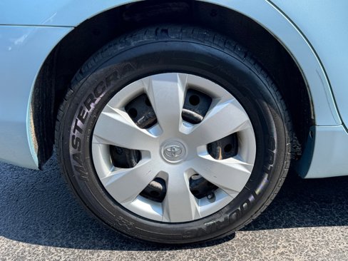 Used 2009 Toyota Camry LE image 12
