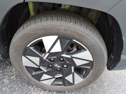 Used 2024 Hyundai Kona SEL image 5