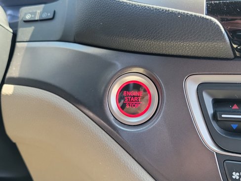 Used 2017 Honda Pilot EX image 28