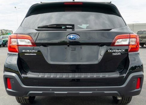 Used 2019 Subaru Outback 3.6R Touring w/ Popular Package #3A image 7