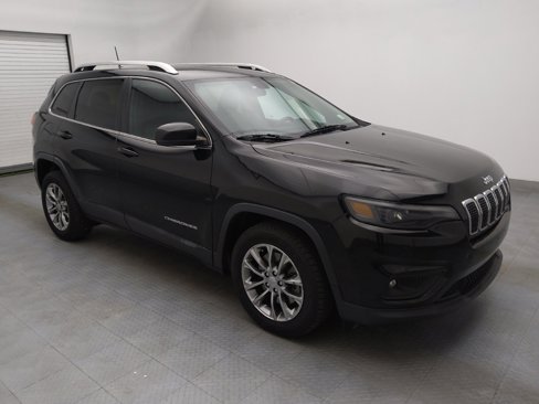 Used 2020 Jeep Cherokee Latitude Plus image 11