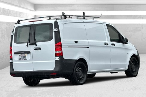 Used 2018 Mercedes-Benz Metris image 4