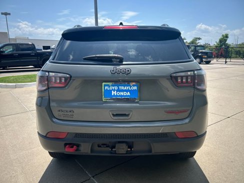 Used 2022 Jeep Compass Trailhawk w/ Trailhawk Convenience Group image 4