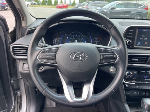 Used 2020 Hyundai Santa Fe SEL w/ Convenience + Premium Package image 16