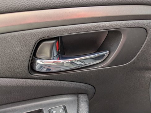 Used 2017 Honda Pilot EX-L image 12