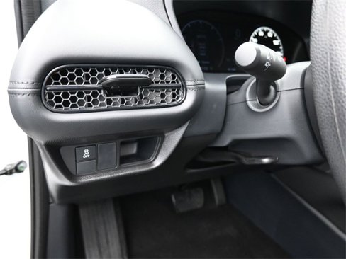 Used 2025 Honda HR-V LX image 26