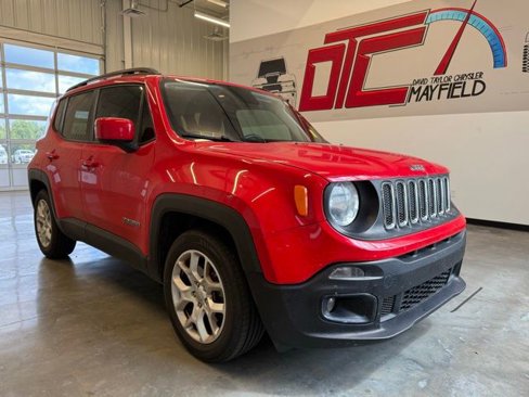Used 2018 Jeep Renegade Latitude image 17
