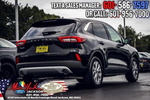 New 2025 Ford Escape Active image 5