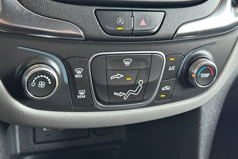 Used 2022 Chevrolet Equinox LT image 20