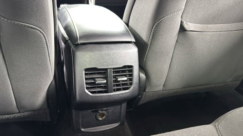 Used 2019 Ford Fusion SE image 33
