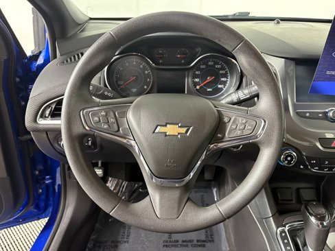 Used 2017 Chevrolet Cruze LT w/ Convenience Package image 15