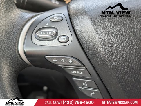 Used 2019 Nissan Pathfinder S image 12