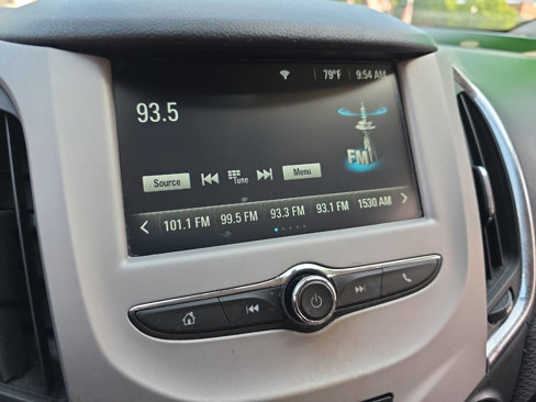 Used 2018 Chevrolet Cruze LS image 26