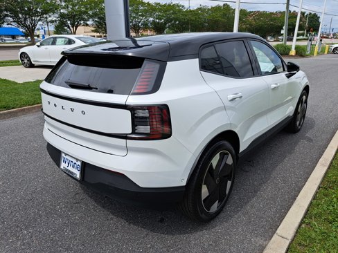 New 2025 Volvo EX30 Ultra w/ Protection Package Premier image 3