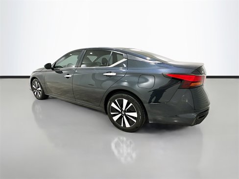 Used 2021 Nissan Altima 2.5 SV image 5