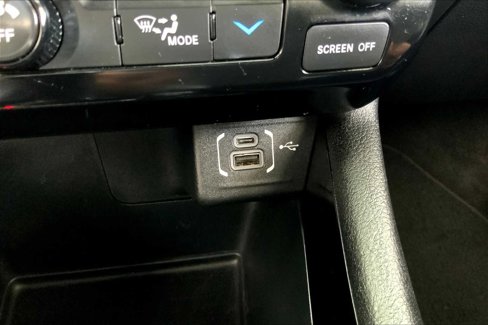 Certified 2024 Jeep Compass Limited image 33