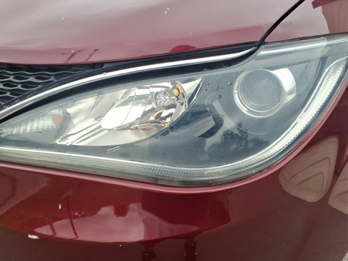 Used 2017 Chrysler Pacifica Touring-L image 23