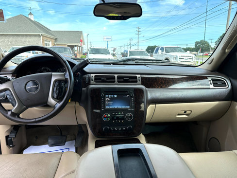 Used 2013 GMC Sierra 2500 Denali w/ Suspension Package, Off-Road image 16
