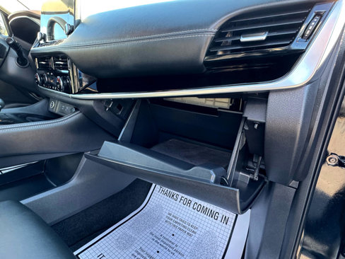 Used 2022 Nissan Rogue SL w/ SL Premium Package image 32