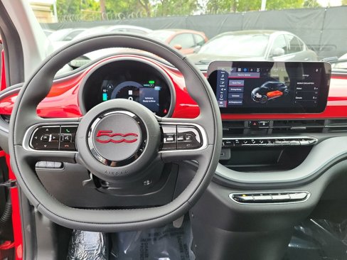 New 2024 FIAT 500 e (RED) image 5