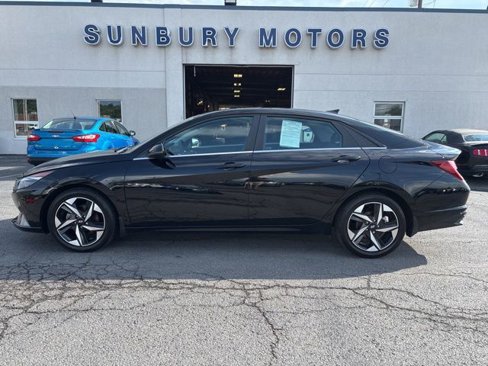 Certified 2023 Hyundai Elantra Limited image 1