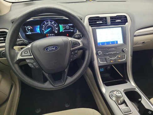 Used 2020 Ford Fusion SE w/ Fleet SE Value Package image 22