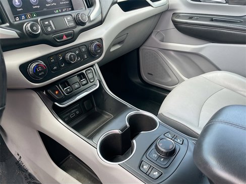 Used 2020 GMC Terrain SLT w/ Preferred Package image 18