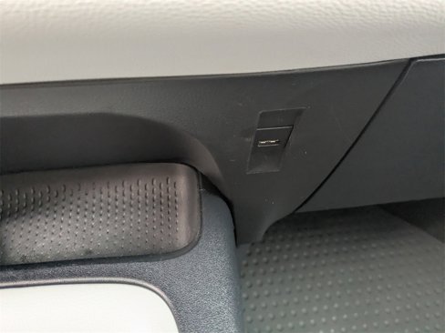 Used 2022 Toyota Corolla SE image 22