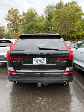 Used 2018 Volvo XC60 T6 Momentum w/ Convenience Package image 5