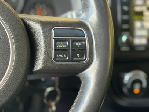 Used 2015 Jeep Patriot High Altitude image 24