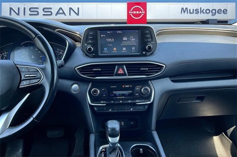 Used 2019 Hyundai Santa Fe SEL image 9