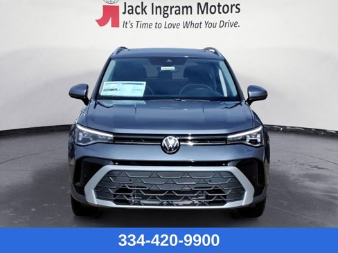 Used 2025 Volkswagen Taos SE w/ Panoramic Sunroof Package image 8