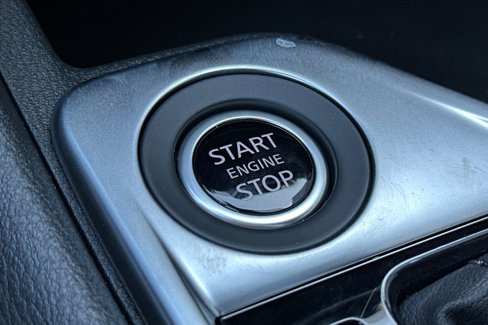 New 2025 Nissan Sentra SV w/ Trunk Package image 24