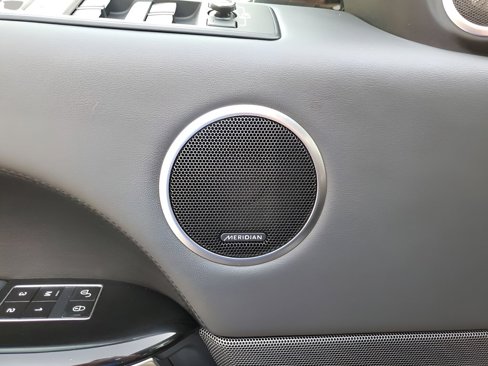Used 2015 Land Rover Range Rover Sport Supercharged image 28