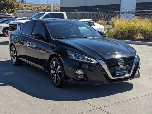 Used 2019 Nissan Altima 2.5 SV image 7
