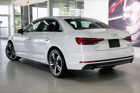 Used 2017 Audi A4 2.0T Premium Plus w/ Premium Plus Package image 4
