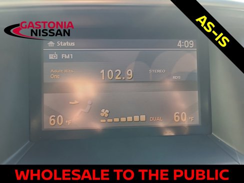 Used 2015 Nissan Pathfinder SV image 59