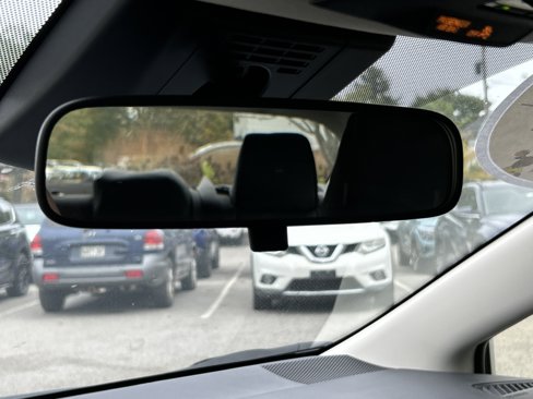 Used 2024 Toyota Corolla LE image 27