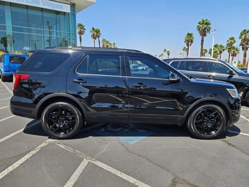 Used 2018 Ford Explorer Sport w/ Equipment Group 401A image 4