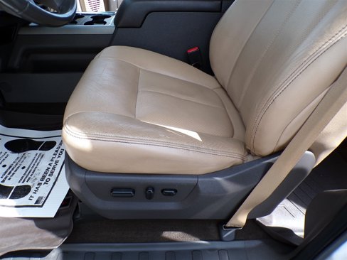 Used 2016 Ford F250 Lariat w/ Lariat Ultimate Package image 25