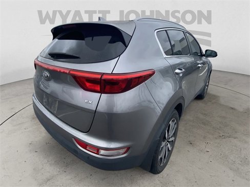 Used 2018 Kia Sportage EX image 9