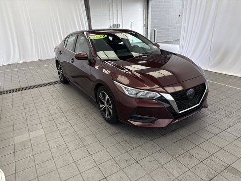 Used 2022 Nissan Sentra SV image 3