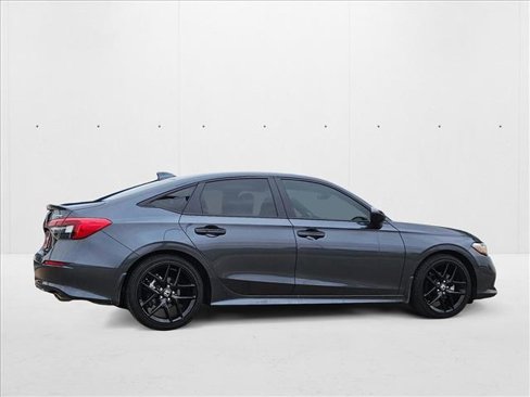 Used 2024 Honda Civic Sport image 4