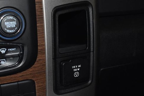 Used 2016 RAM 1500 Laramie w/ Convenience Group image 28