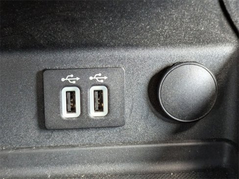 Used 2019 Ford Fusion Titanium image 23
