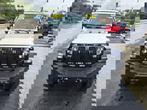 Certified 2021 Jeep Wrangler Unlimited Sport image 3