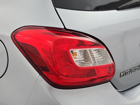 Used 2018 Mitsubishi Mirage ES image 31