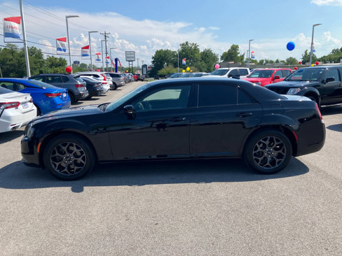 Used 2017 Chrysler 300 S w/ 300S Premium Group 2 image 4